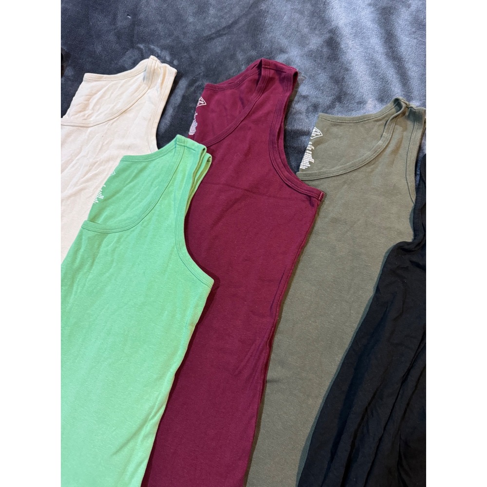 Lot of 6 St Johns Bay & Mossimo Tank Tops Womens XL Mixed Colors NWOT
